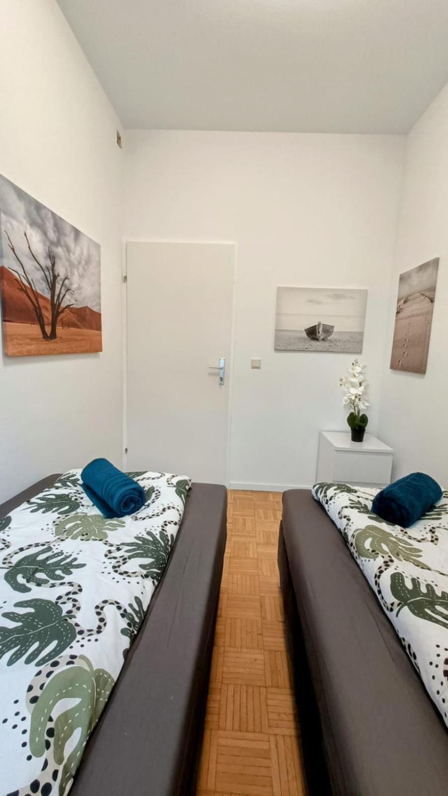 Near Schoenbrunn - Economy Rooms In Shared Apartment At Meidling Train Station Vienna Exterior photo